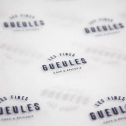 Gepersonaliseerde Bedrukt zijde papier 50x75 CM | ZIJDEPAPIER | FLEXO BEDRUKKING 1 KLEUR | 3000 VELLEN | 6 WEKEN